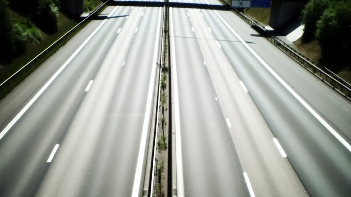 Autobahn Abstandsblitzer Messstelle Abstandsblitzer A6 bei Kindsbach (FR Kaiserslautern) auf der A6